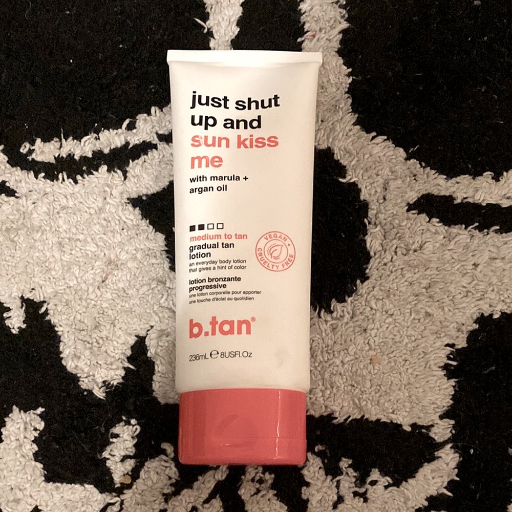 b.tan just shut up and kiss me gradual tan lotion brand new sealed and unused